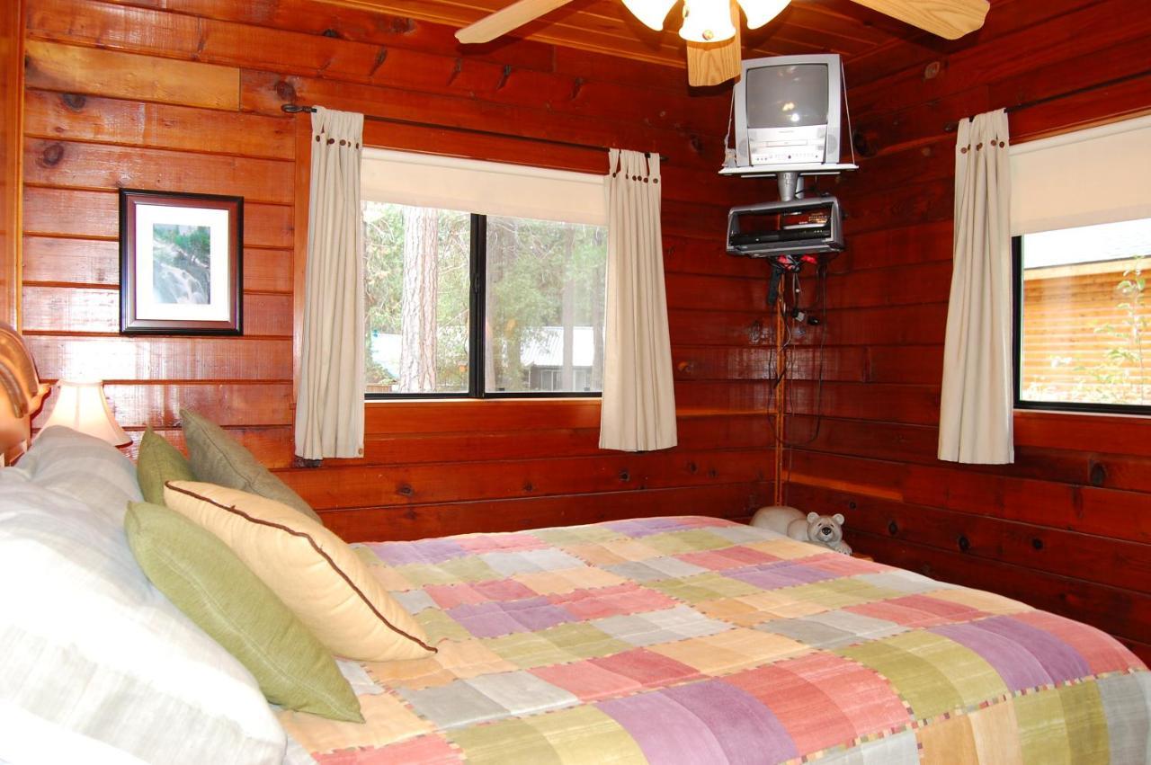 Villa 35 Cubbys Den Wawona Exterior foto